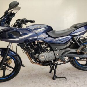 Bajaj Pulsar 220