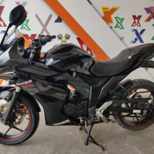 Suzuki Gixxer SF