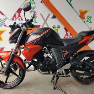 Yamaha FZ S