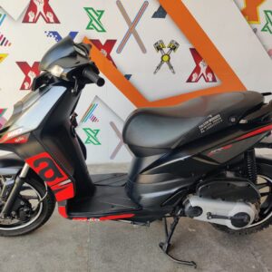 Aprilia SR 160