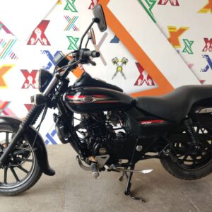 Bajaj Avenger Street 220