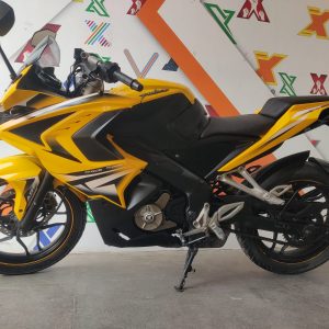 Bajaj Pulsar RS 200